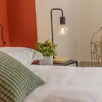 In Corte Privata Doppio Parcheggio Gratuito ボローニャ