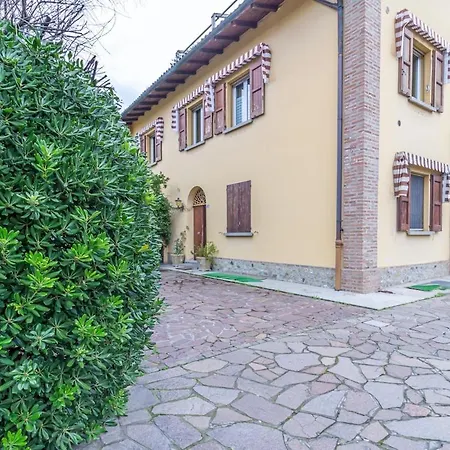 In Corte Privata Doppio Parcheggio Gratuito