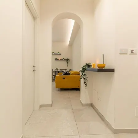 In Corte Privata Doppio Parcheggio Gratuito * 볼로냐
